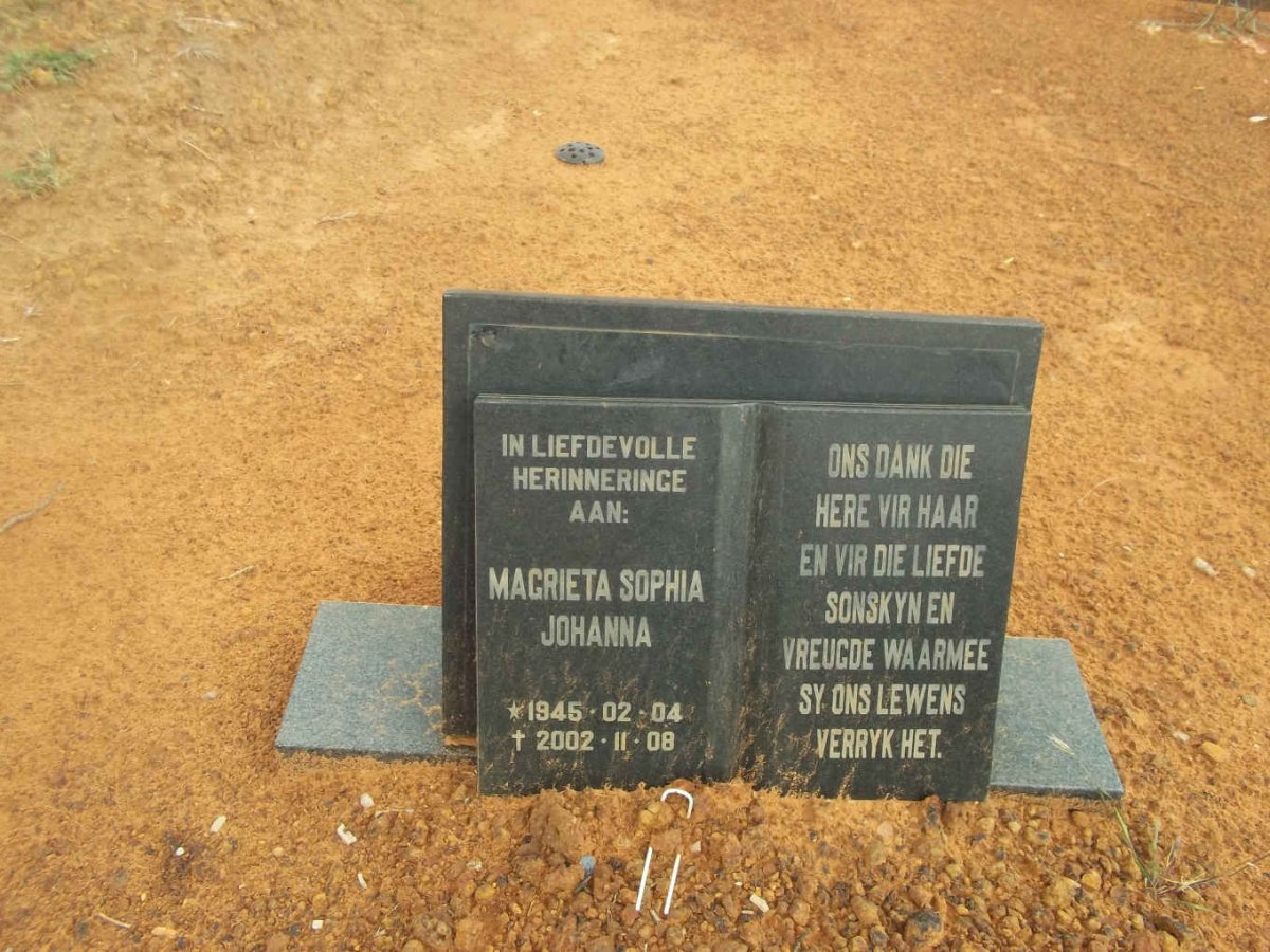 ? Magrieta Sophia Johanna 1945-2002