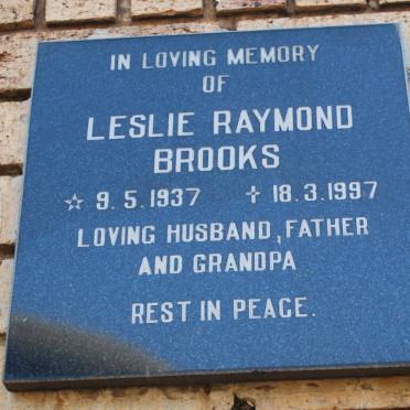 BROOKS Leslie Raymond 1937-1997