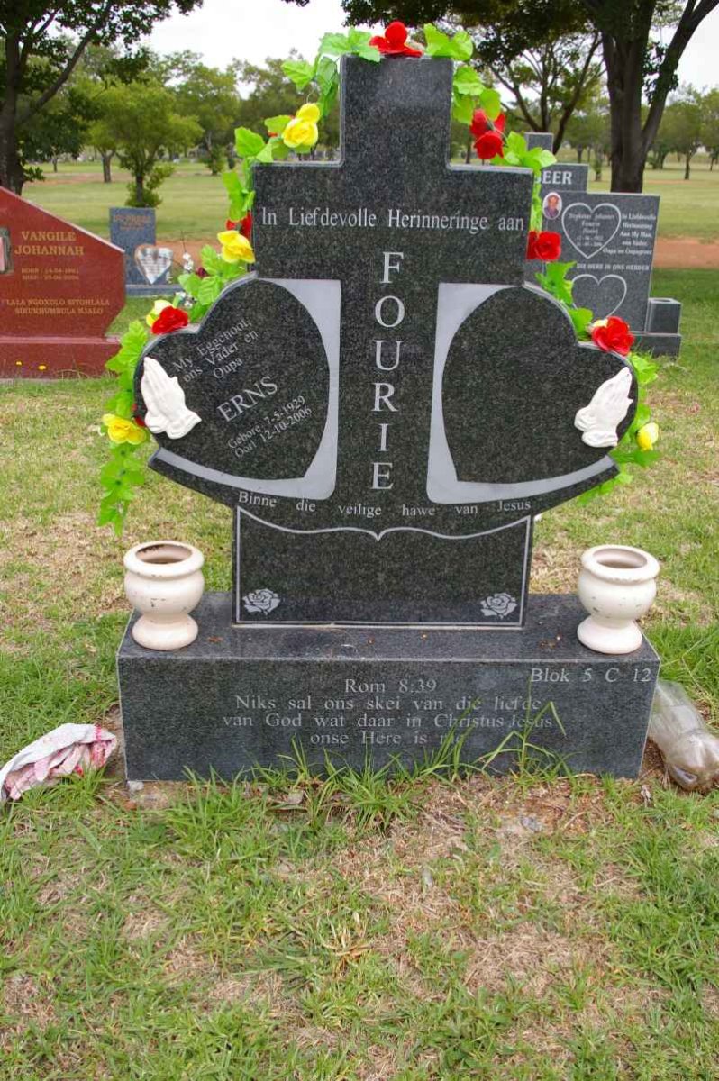 FOURIE Erns 1929-2006