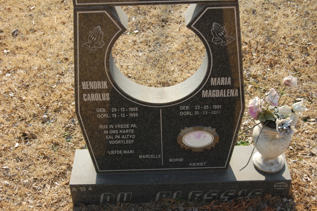 PLESSIS Hendrik Carolus, du 1958-1999 &amp; Maria Magdalena 1951-2001