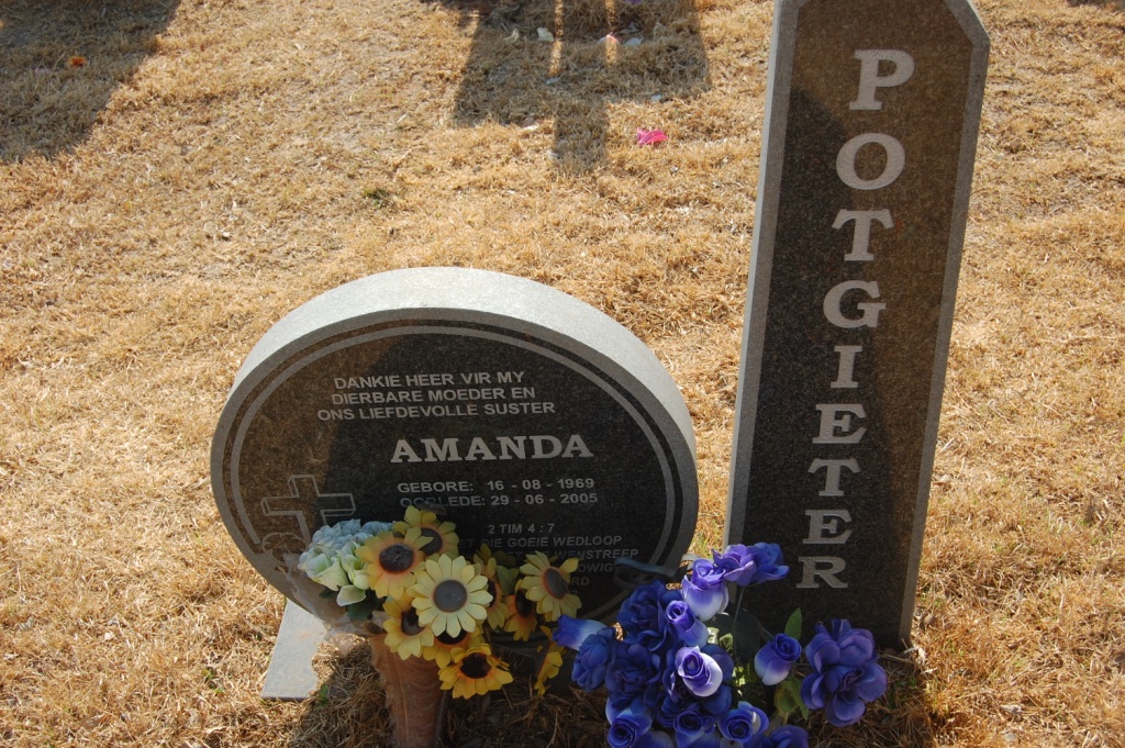 POTGIETER Amanda 1969-2005