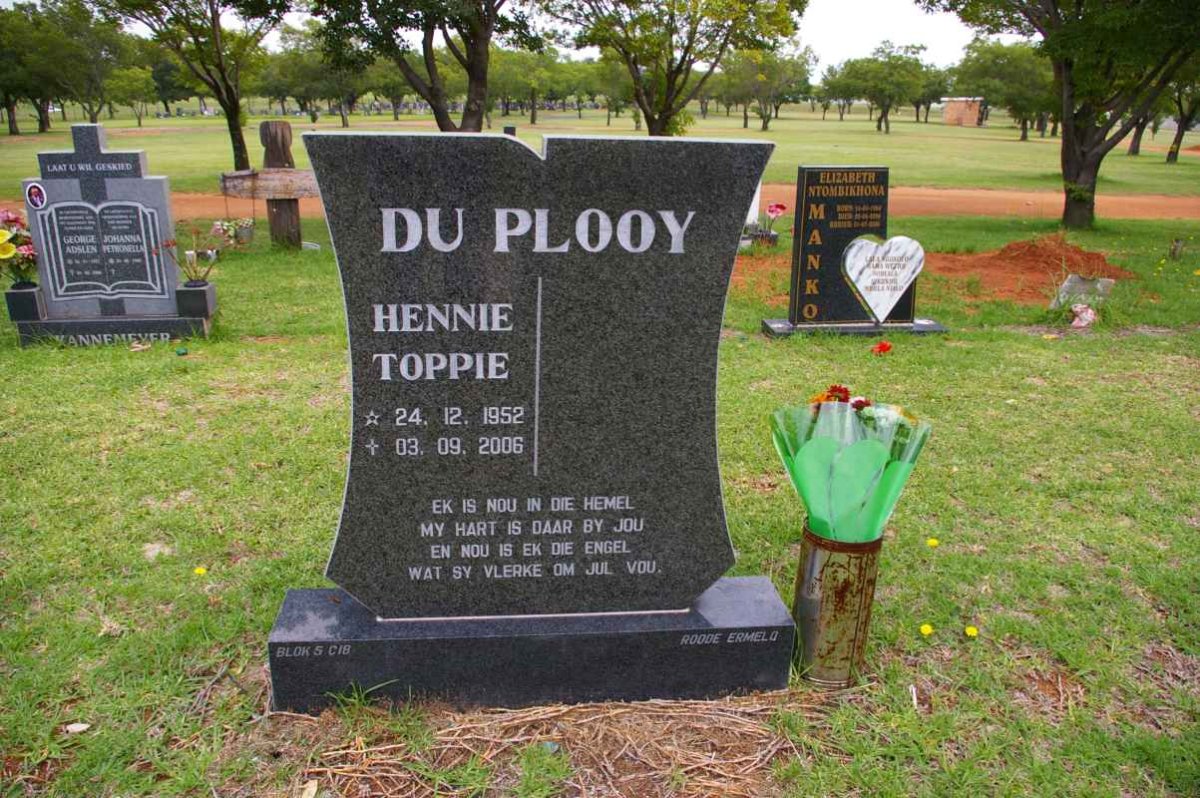 PLOOY Hennie Toppie, du 1952-2006 