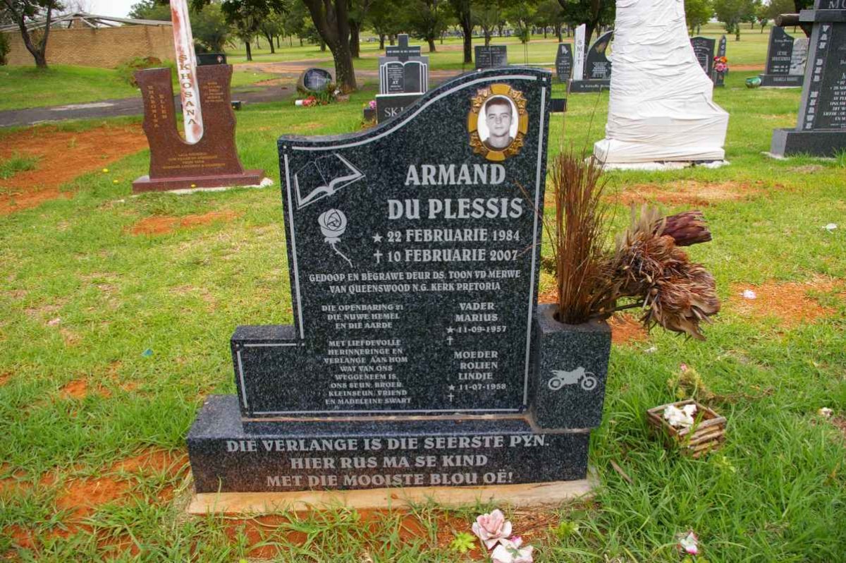 PLESSIS Marius, du 1957- &amp; Rolien Lindie 1958- ::  DU PLESSIS Armand 1984-2007
