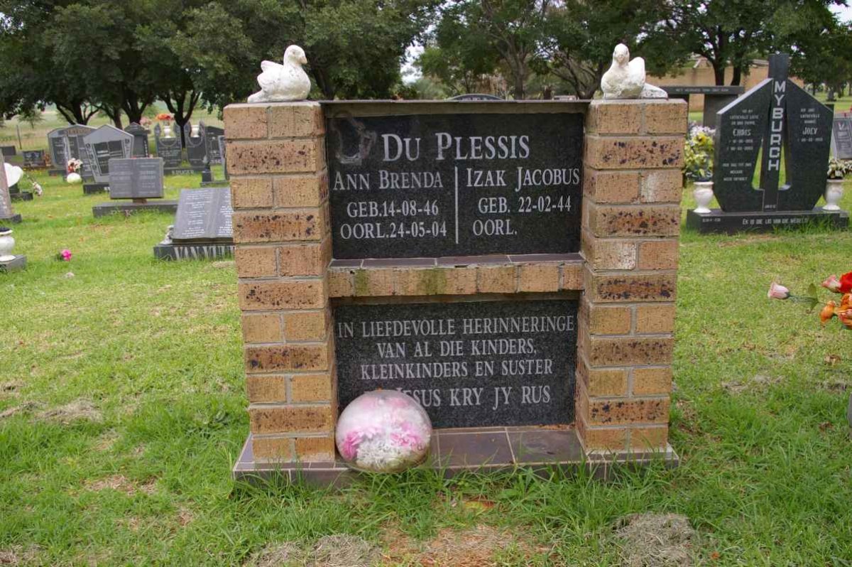 PLESSIS Izak Jacobus, du 1944- &amp; Ann Brenda 1946-2004