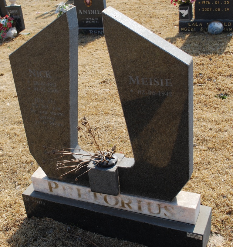 PRETORIUS Nick 1951-2008 &amp; Meisie 1942-