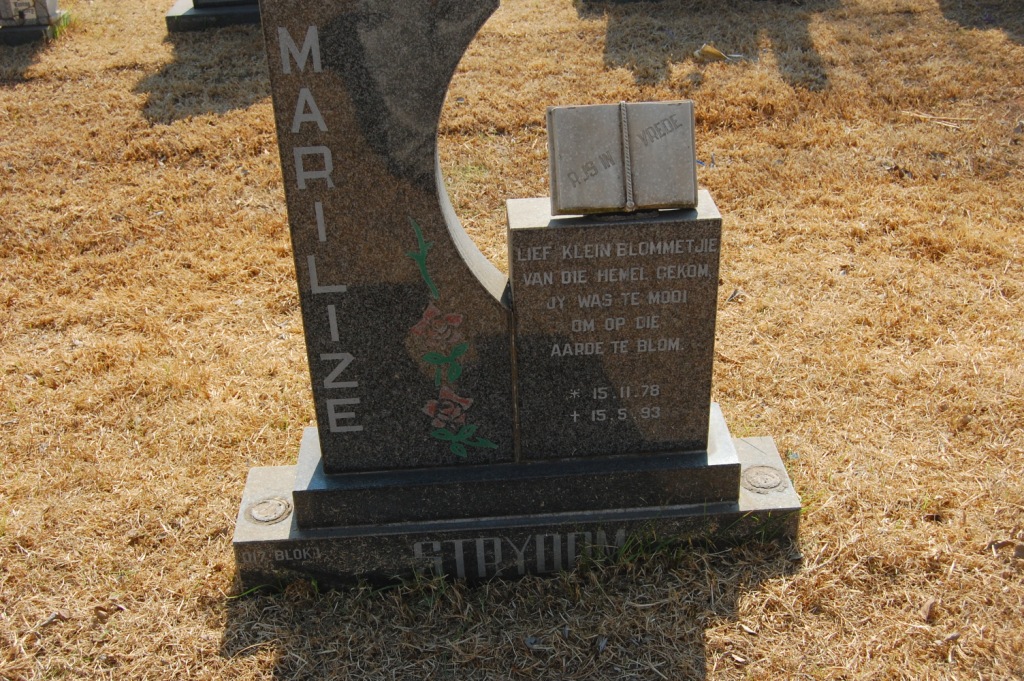 STRYDOM Marilize 1978-2003? [78-03]