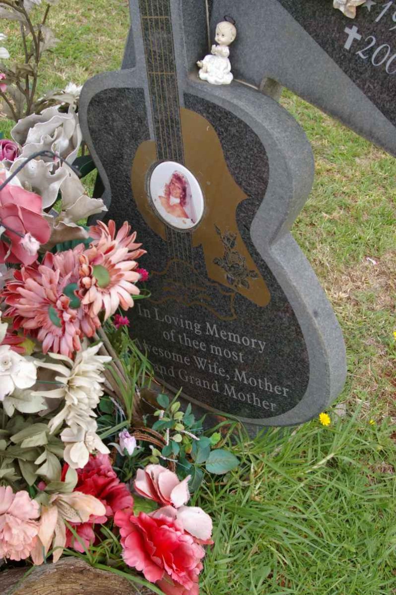 VENTER Naomi Carmel 1941-2007