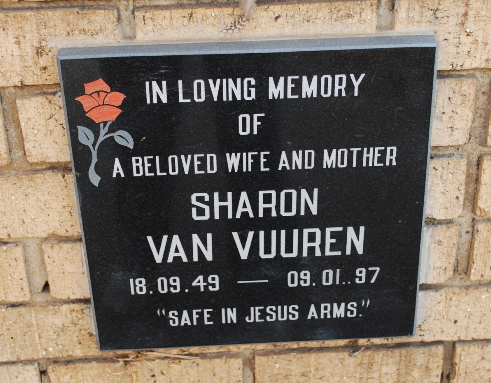 VUUREN Sharon, van 1949-1997 