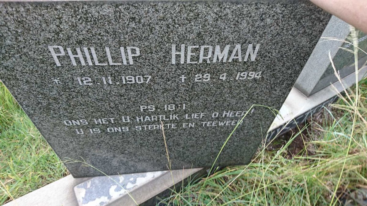HUYSSTEEN Phillip Herman, van 1907-1994