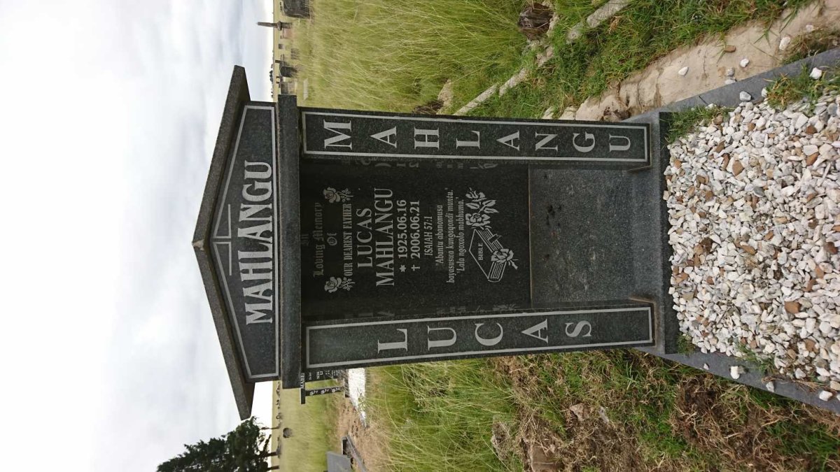 MAHLANGU Lucas 1925-2006