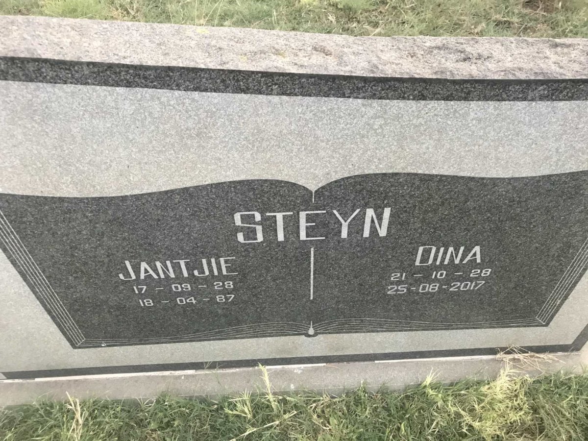 STEYN Jantjie 1928-1987 &amp; Dina 1928-2017