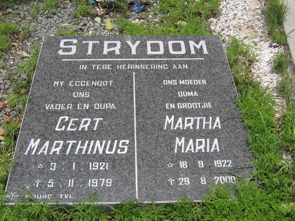 STRYDOM Gert Marthinus 1921-1979 &amp; Martha Maria 1922-2000