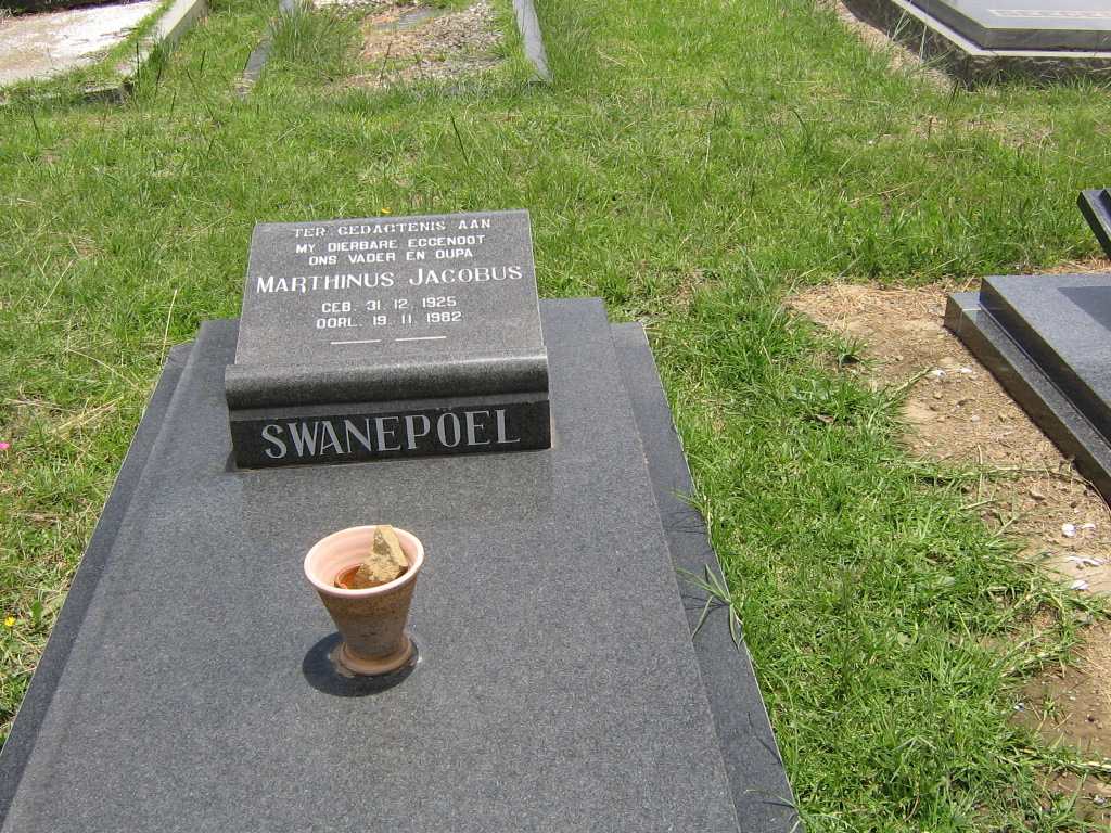 SWANEPOEL Marthinus Jacobus 1925-1982