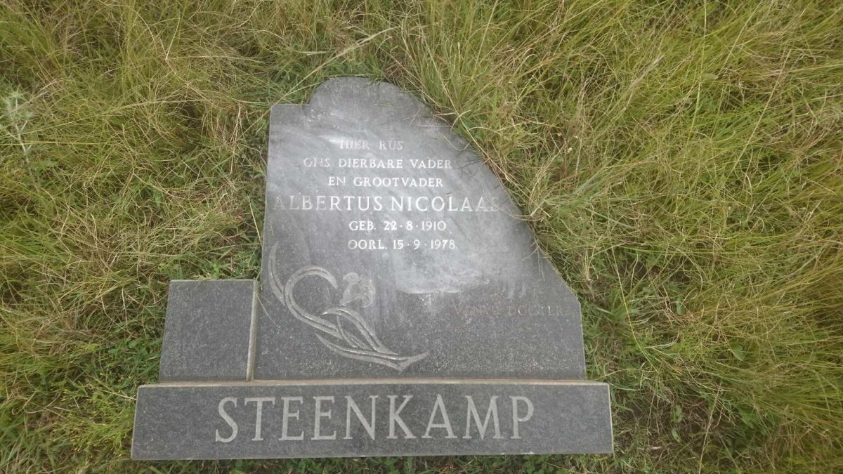 STEENKAMP Albertus Nicolaas 1910-1978