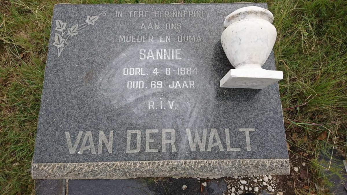 WALT Sannie, van der -1984