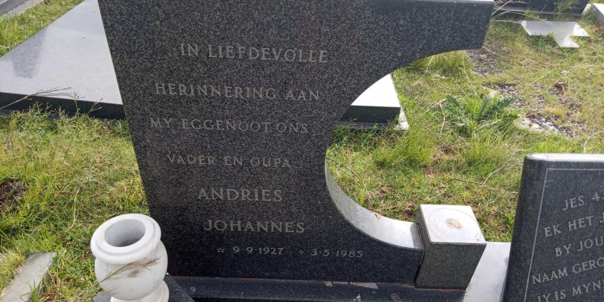 ? Andries Johannes 1927-1985 &amp; Gertruida Magrieta 1927-