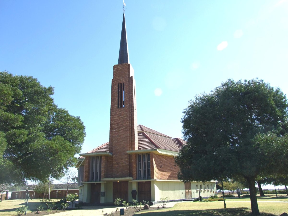 1. Nederduitsch Hervormde Kerk