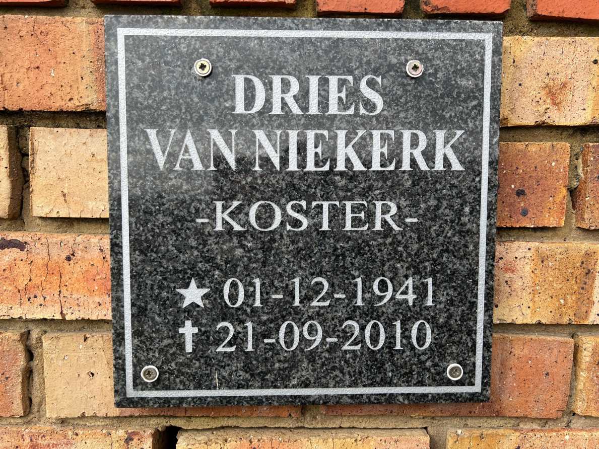 NIEKERK Dries, van 1941-2010