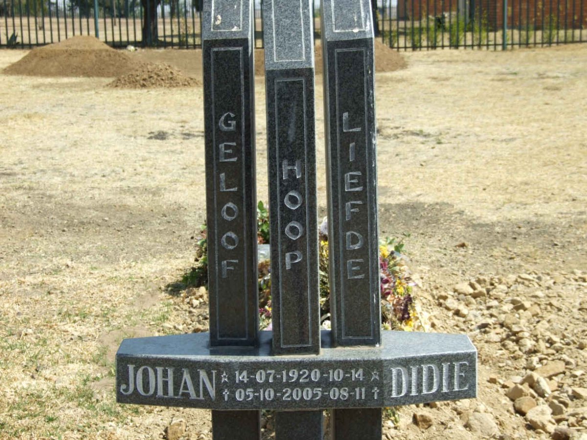 SWANEPOEL Johan 1920-2005 &amp; Didie 1920-2005