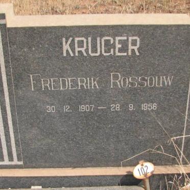 KRUGER Frederik Rossouw 1907-1956 :: VAN DER VYVER Johannes Petrus 1907-1966 :: ? Tallie 1915-1999