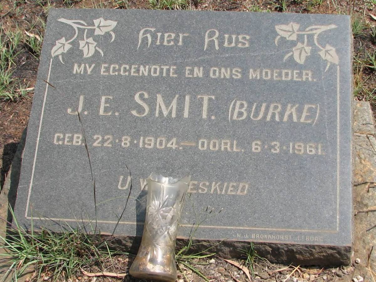 SMIT J.E. BURKE 1904-1961