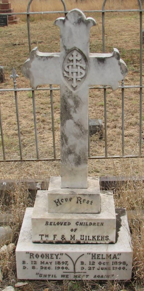 UILKENS Rooney 1897-1900 :: UILKENS Helma 1998-1900