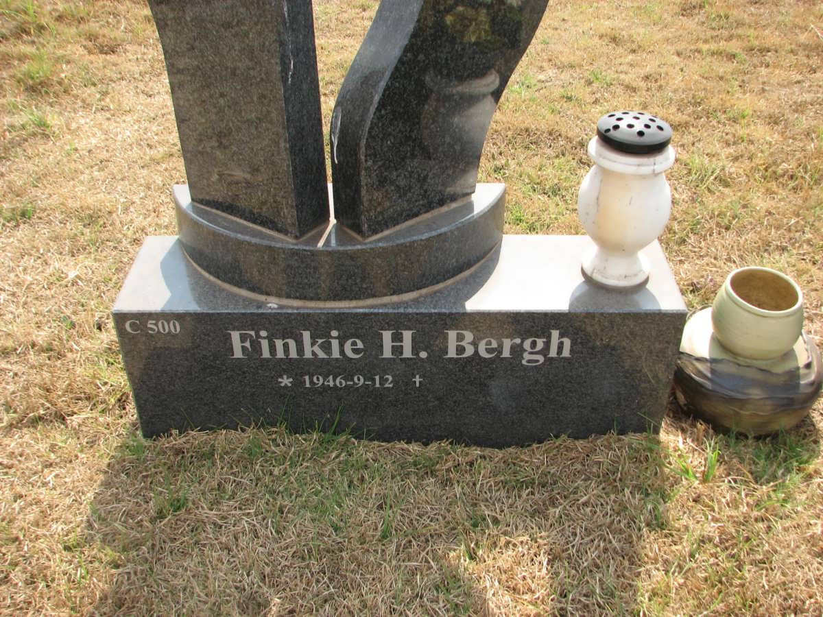 BERGH Finkie H. 1946-