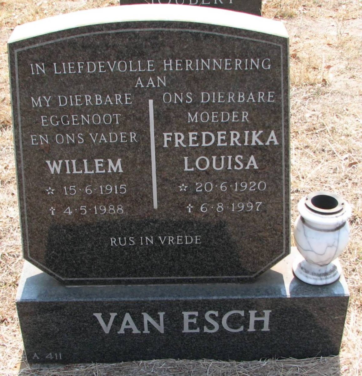 ESCH Willem, van 1915-1988 &amp; Frederika Louisa 1920-1997