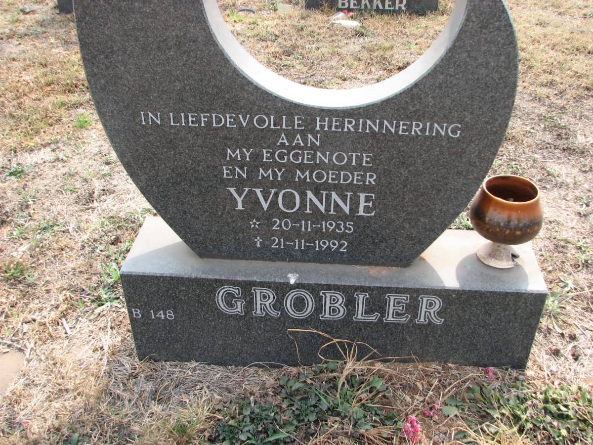 GROBLER Yvonne 1935-1992