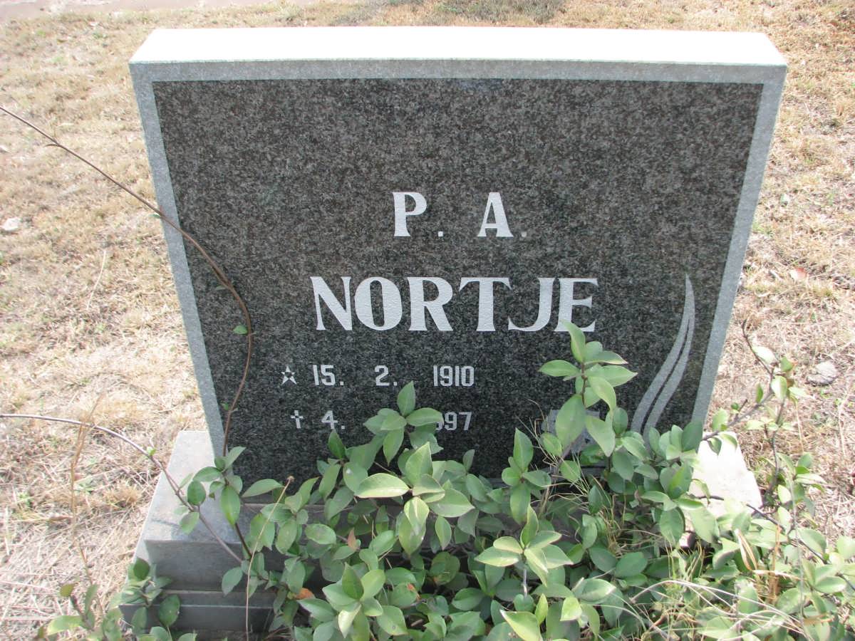 NORTJE P.A. 1910-1997