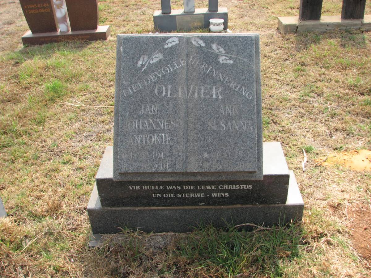 OLIVIER Jan Johannes Antonie 1944-2007 &amp; Ann Susanna
