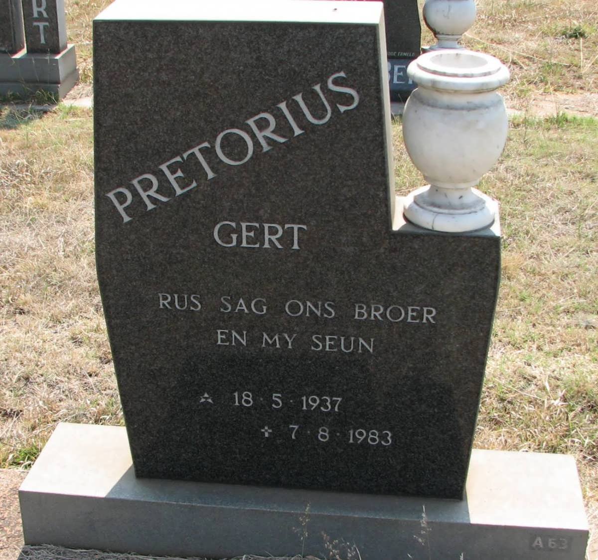 PRETORIUS Gert 1937-1983