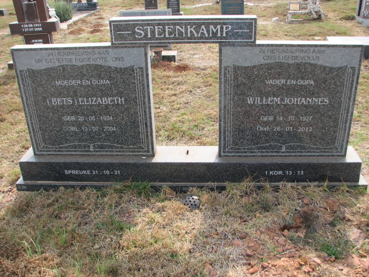 STEENKAMP Willem Johannes 1927-2012 &amp; Elizabeth 1934-2004