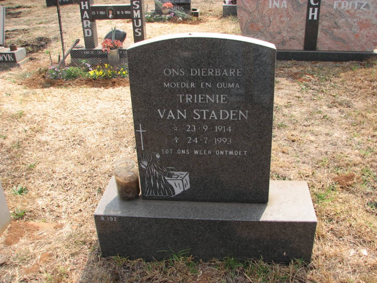 STADEN Trienie, van 1914-1993