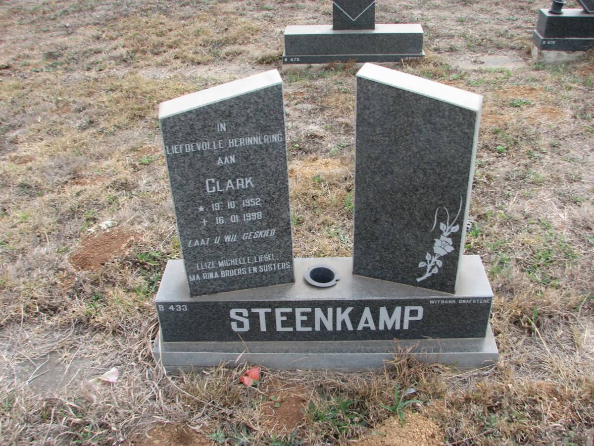 STEENKAMP Clark 1952-1998