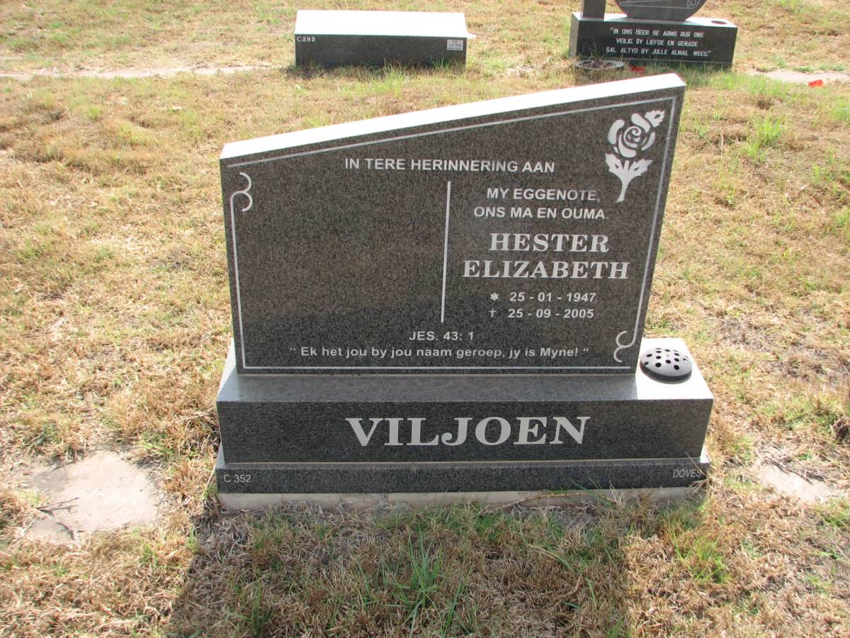 VILJOEN Hester Elizabeth 1947-2005