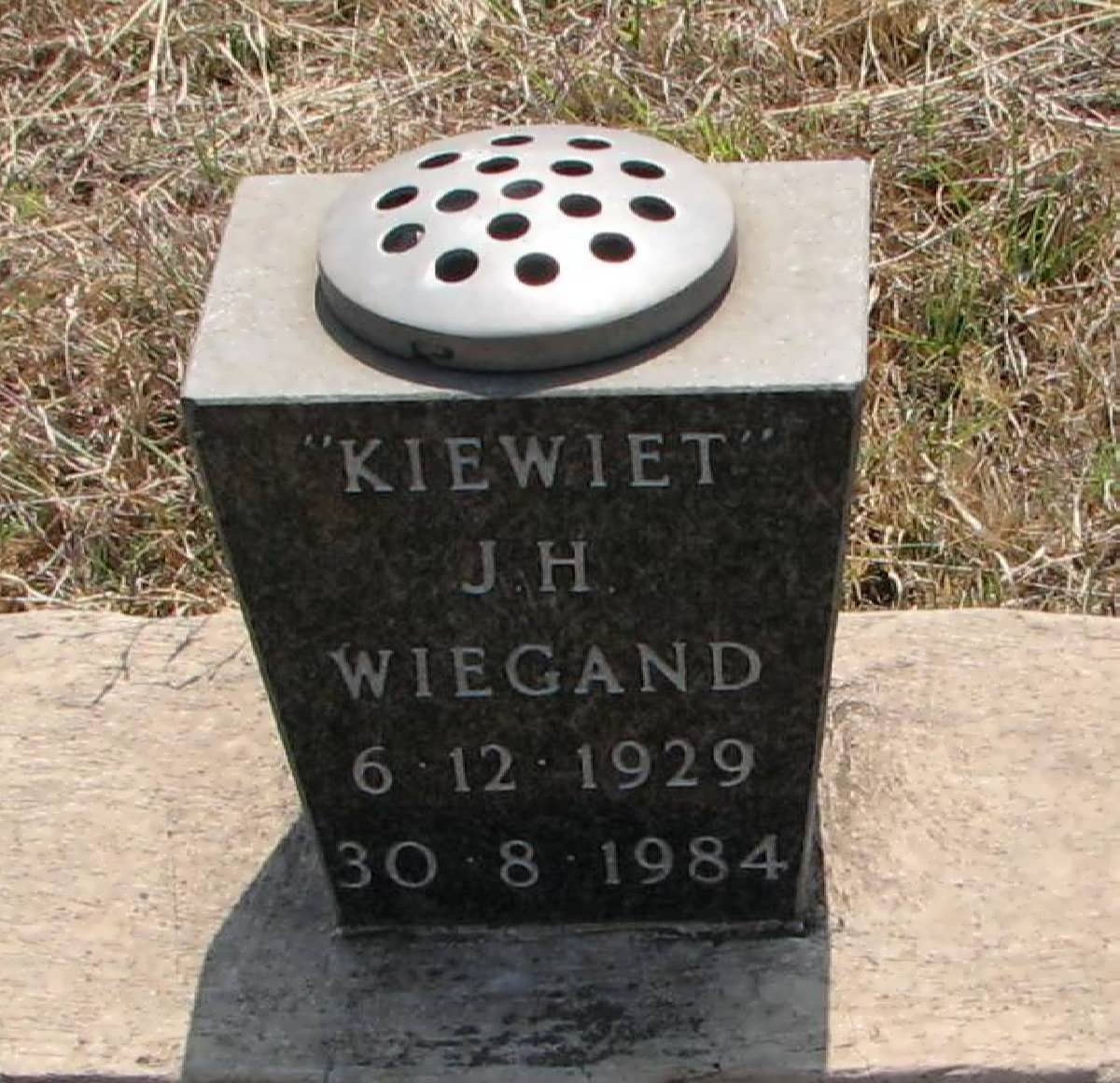 WIEGAND J.H. 1929-1984