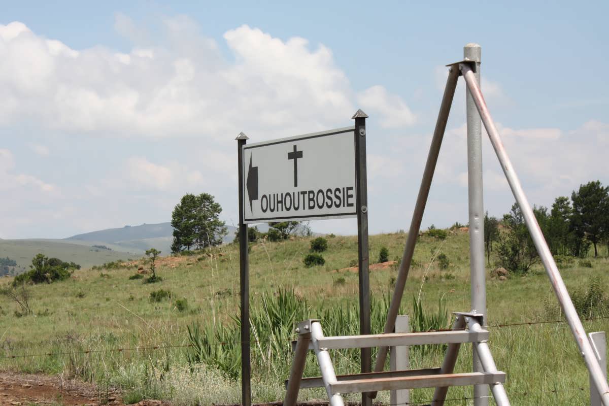 03. Ladder to the entrance of the OUHOUTBOSSIE