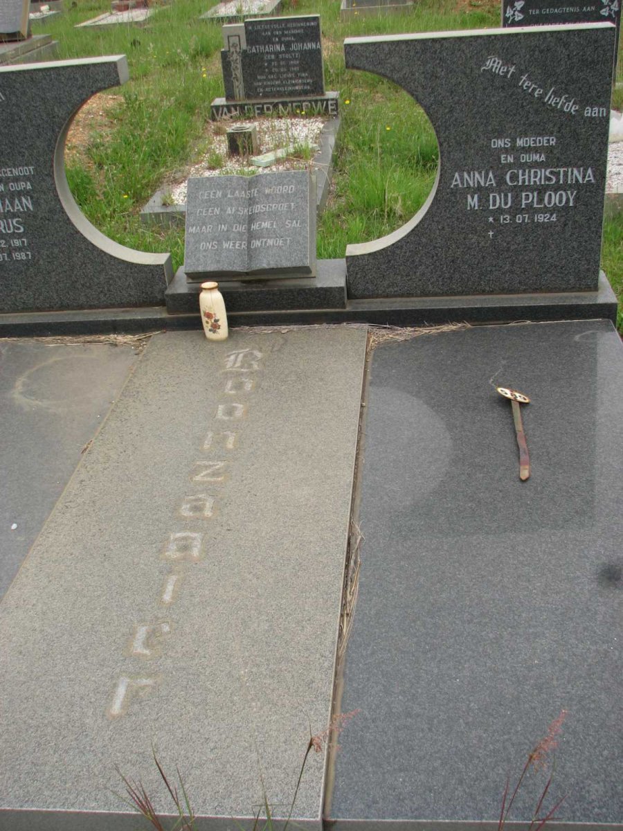 BOONZAAIER Christiaan Petrus 1917-1987 &amp; Anna Christina M. nee DU PLOOY 1924-