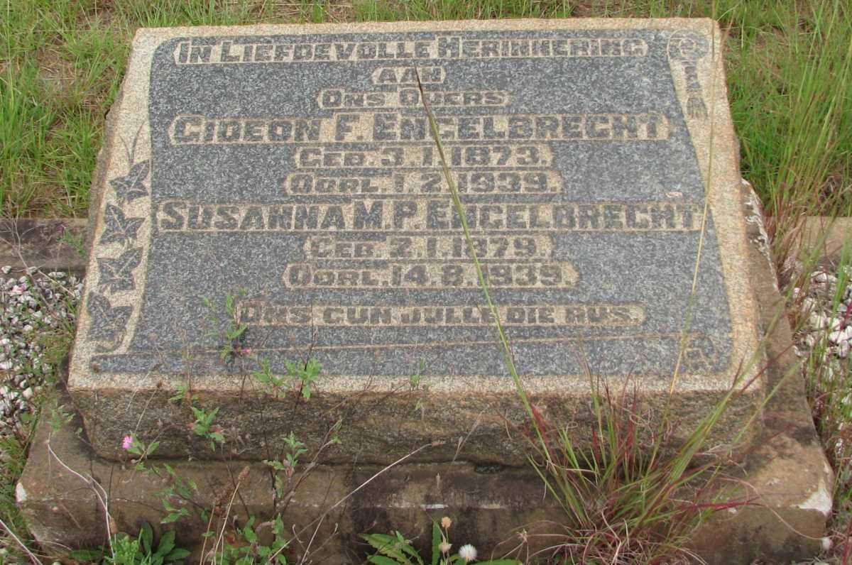 ENGELBRECHT Gideon F. 1873-1939 &amp; Susanna M.P. 1879-1939