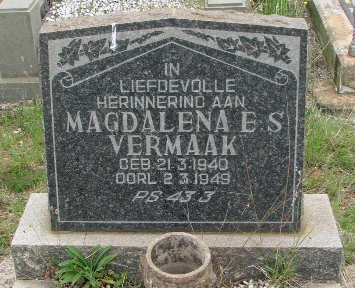 VERMAAK Magdalena E.S. 1940-1949