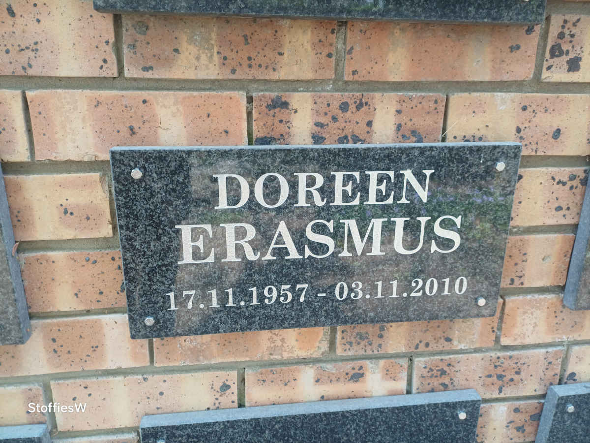 ERASMUS Doreen 1957-2010