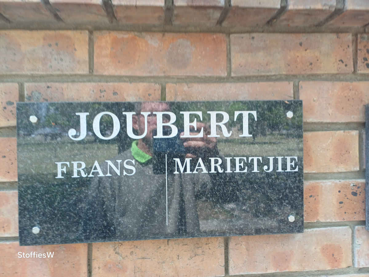 JOUBERT Frans & Marietjie 