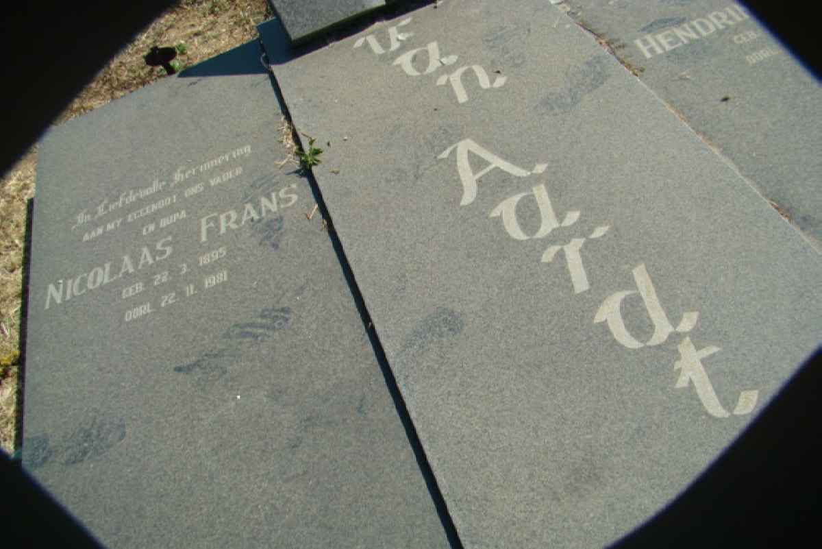 AARDT Nicolaas Frans, van 1895-1981 &amp; Hendrina Sophia 1908-1985