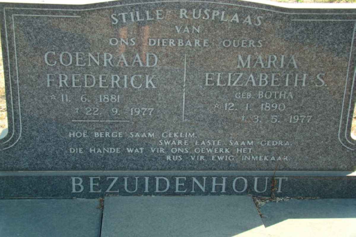 BEZUIDENHOUT Coenraad Frederick 1881-1977 &amp; Maria Elizabeth S. BOTHA 1890-1977