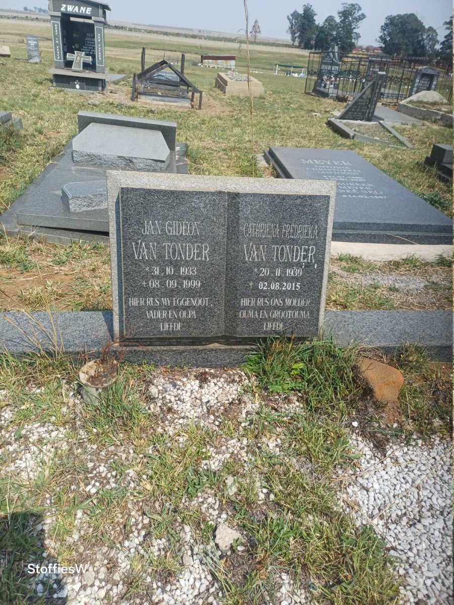 TONDER Jan Gideon, van 1933-1999 & Cathriena Fredrieka 1939-2015
