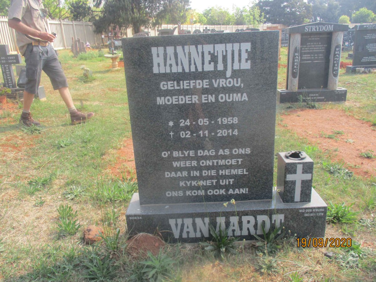 AARDT Hannetjie, van 1958-2014