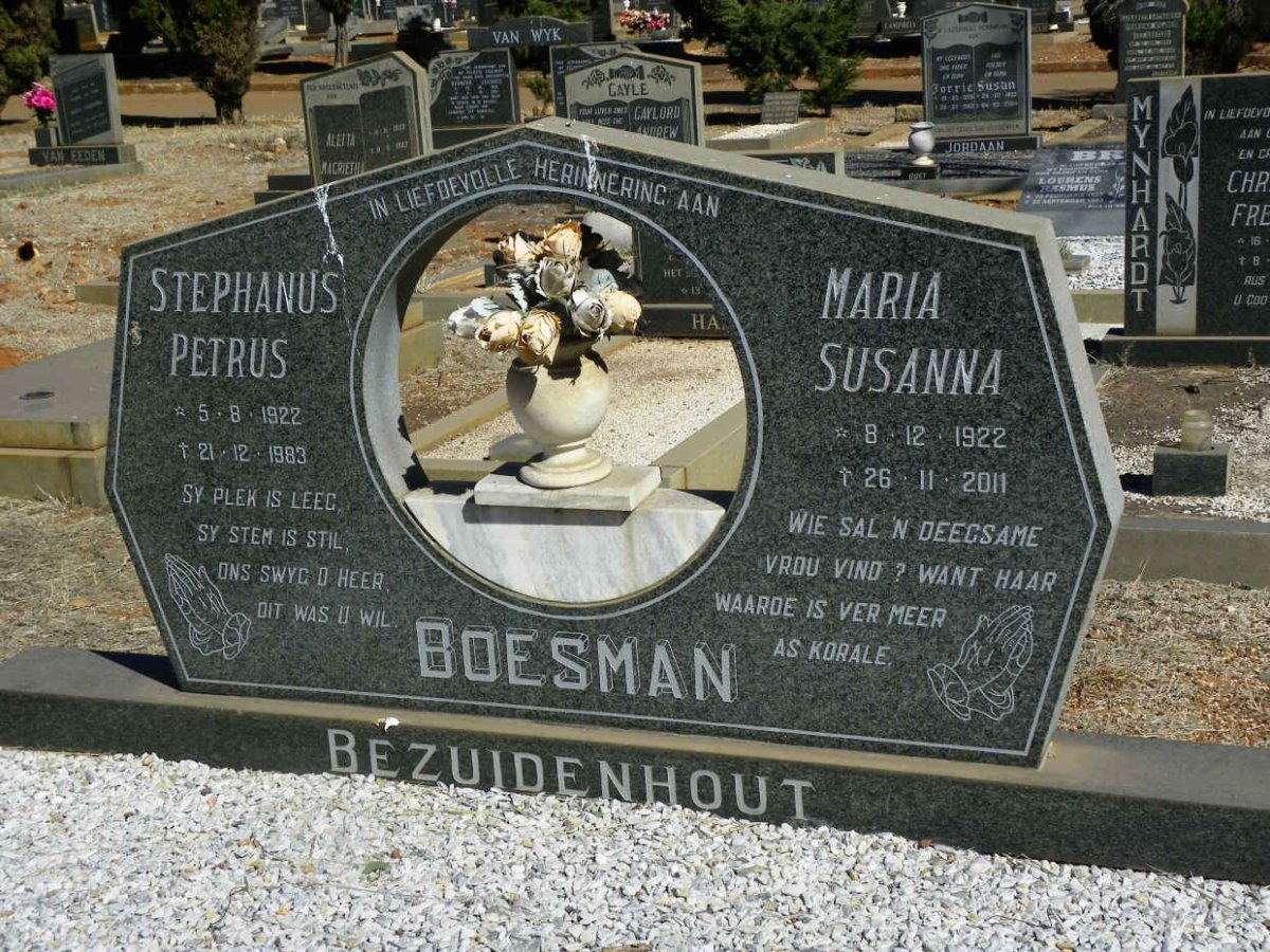 BEZUIDENHOUT Stephanus Petrus 1922-1983 &amp; Maria Susanna 1922-2011