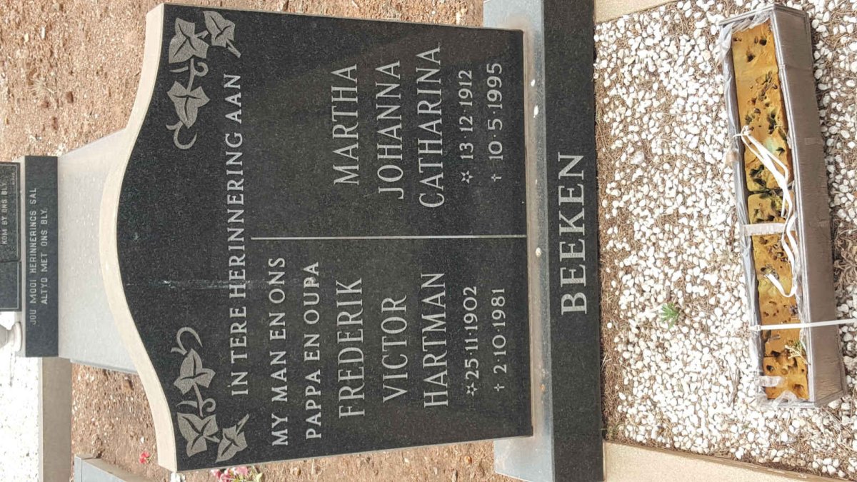 BEEKEN Frederik Victor Hartman 1902-1981 &amp; Martha Johanna Catharina 1912-1995