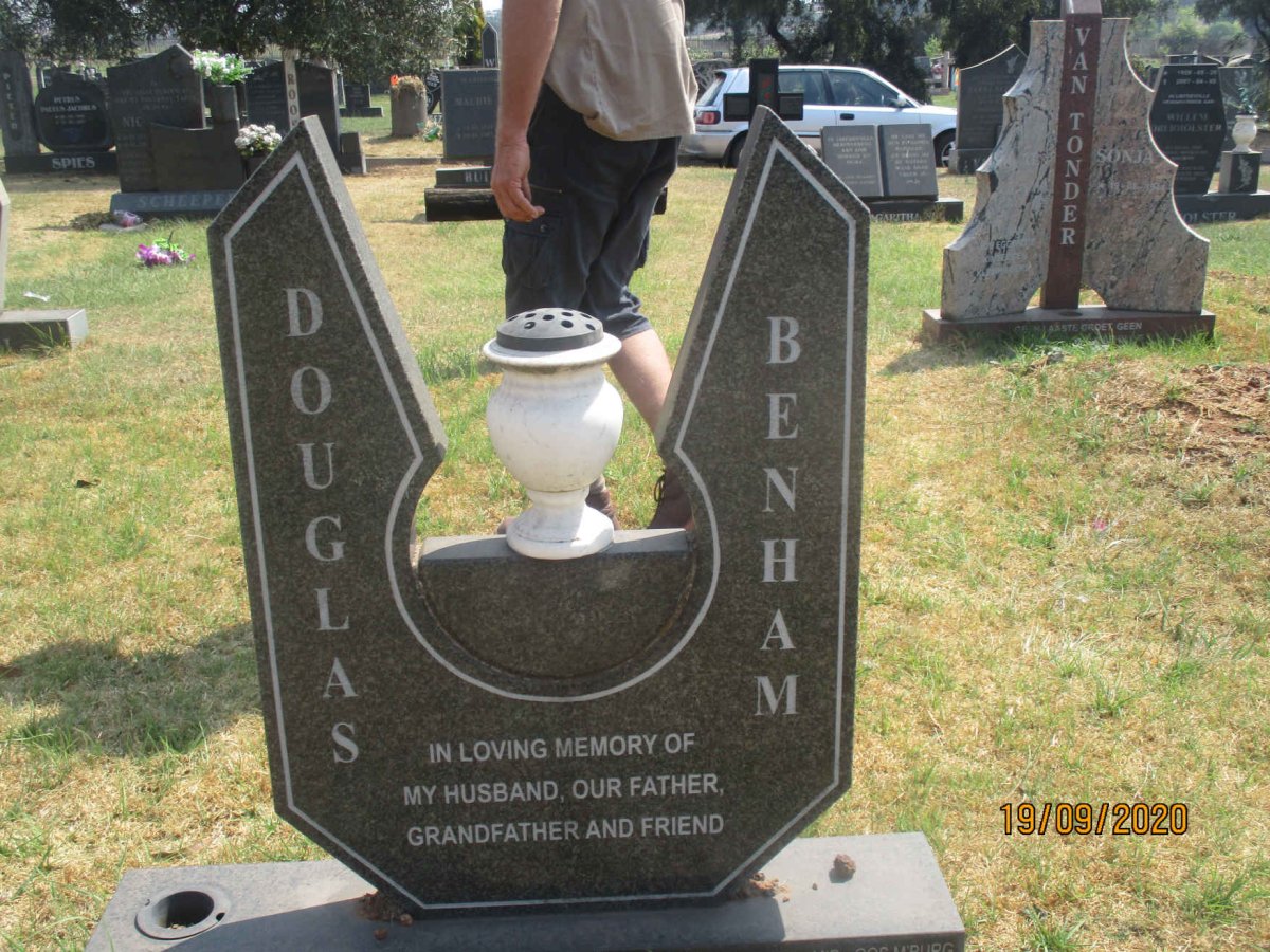 BENHAM Douglas